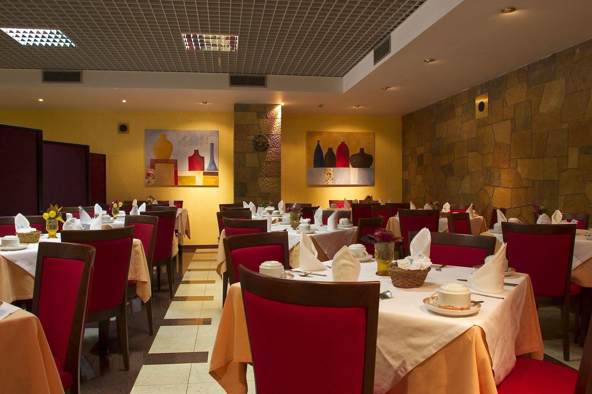 Hotel Jorge V Lisboa Restaurace fotografie